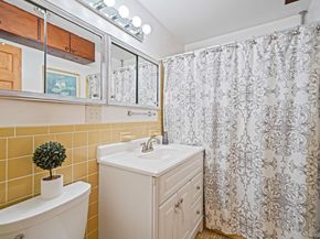 6645 69th Street 12, Middle Village NY 11379