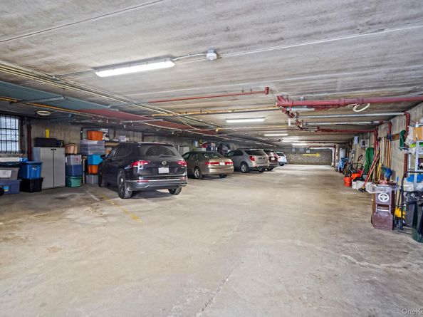 6645 69th Street 12, Middle Village NY 11379