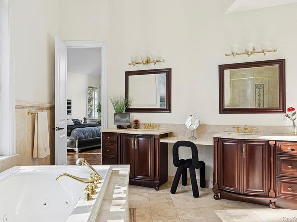 144 Round Swamp Road, Melville NY 11747