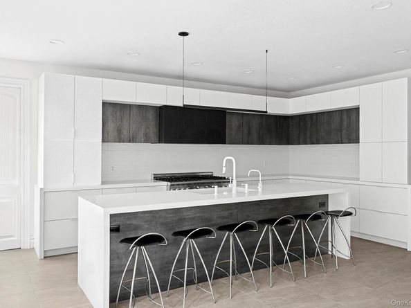 144 Round Swamp Road, West Hills NY 11743