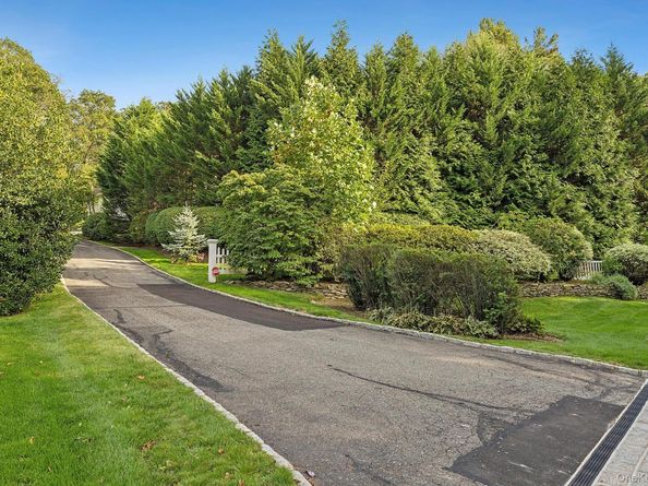 144 Round Swamp Road, West Hills NY 11743