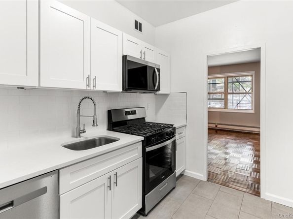 3 Fordham Hill Oval 1G, Bronx NY 10468