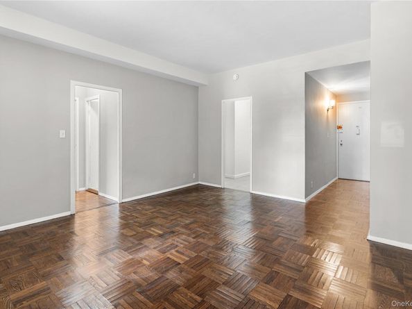 3 Fordham Hill Oval 1G, Bronx NY 10468