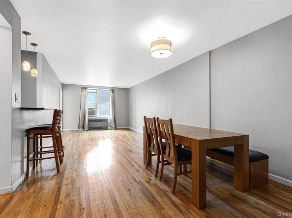 67-30 Clyde Street 6W, Forest Hills NY 11375