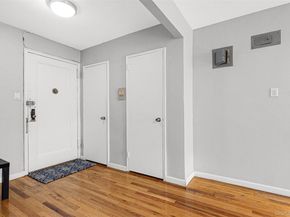 67-30 Clyde Street 6W, Forest Hills NY 11375