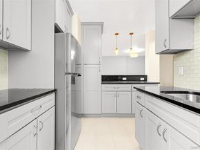 67-30 Clyde Street 6W, Forest Hills NY 11375