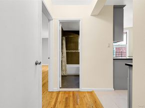 67-30 Clyde Street 6W, Forest Hills NY 11375