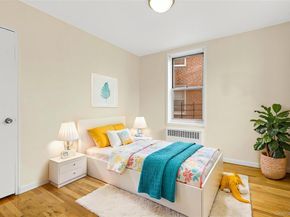 67-30 Clyde Street 6W, Forest Hills NY 11375