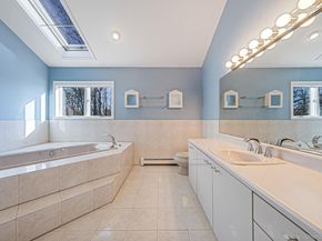 10 Cori Lane, Bohemia NY 11716