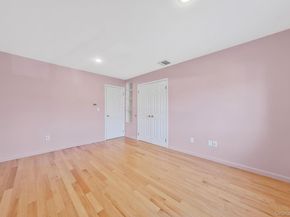 10 Cori Lane, Bohemia NY 11716