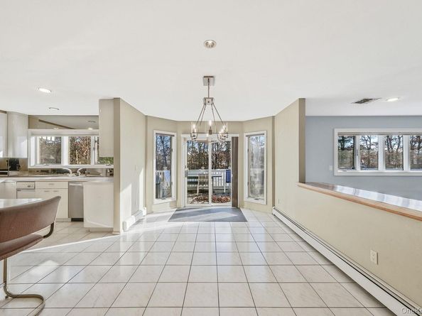 10 Cori Lane, Bohemia NY 11716