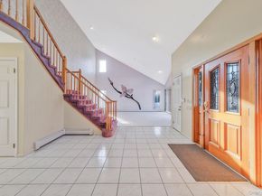 10 Cori Lane, Bohemia NY 11716