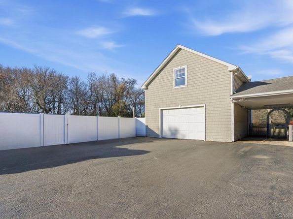 2011 Orinoco Drive, West Islip NY 11795