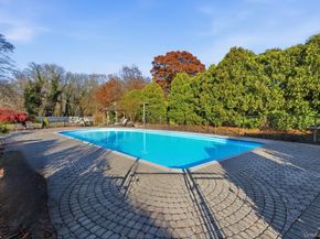 2011 Orinoco Drive, West Islip NY 11795