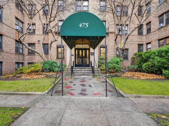 475 Bronx River Road 2D, Yonkers NY 10704