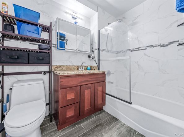 30-63 31st Street 605, Astoria NY 11102