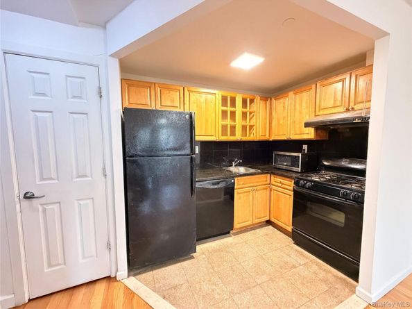 112-26 38th Avenue 4B, Corona NY 11368