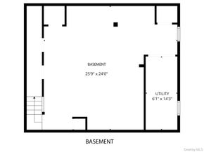 17 Thide Court, Smithtown NY 11787