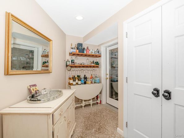 17 Thide Court, Smithtown NY 11787