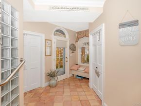 17 Thide Court, Smithtown NY 11787