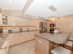 17 Thide Court, Smithtown NY 11787