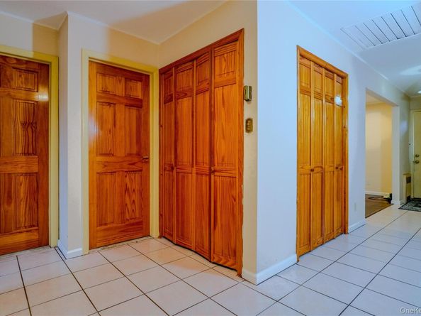 8 Lucille Drive, Syosset NY 11791