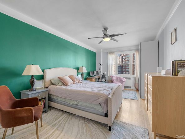 110-31 73rd Road 4B, Forest Hills NY 11375