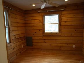 12 E Tiana Road 6, Hampton Bays NY 11946