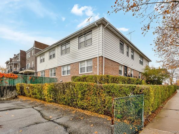 214-14 23rd Avenue, Bayside NY 11360