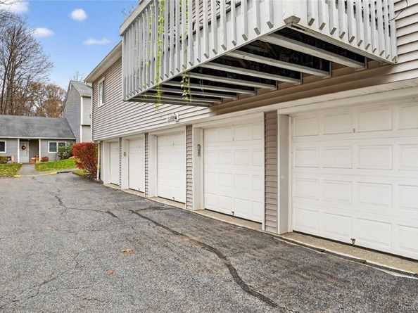 175 B Long Hill Drive, Yorktown Heights NY 10598