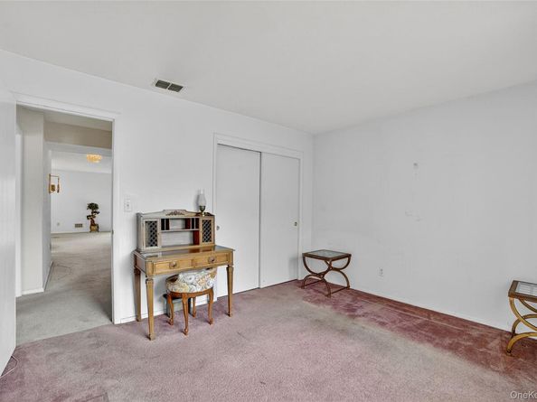 175 B Long Hill Drive, Yorktown Heights NY 10598