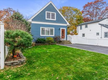 4928 Express Drive S