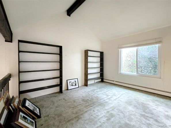 48 Glenmere Lane, Coram NY 11727