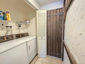 48 Glenmere Lane, Coram NY 11727