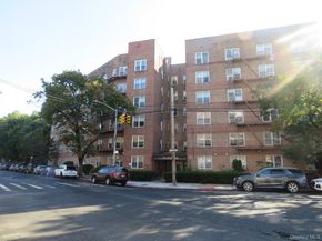 7445 Yellowstone Blvd 5G, Rego Park NY 11374