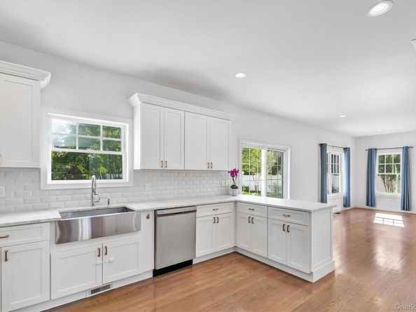 14 Culver Lane, East Moriches NY 11940
