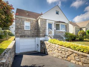 73 Storey Lane, Yonkers NY 10710