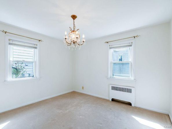 73 Storey Lane, Yonkers NY 10710