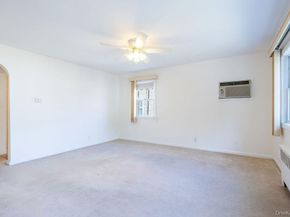 73 Storey Lane, Yonkers NY 10710