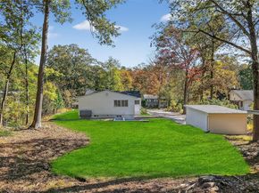2625 Gregory Street, Yorktown Heights NY 10598