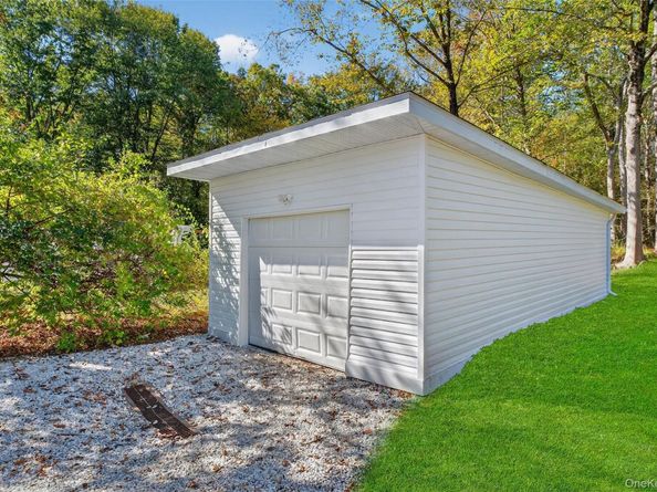 2625 Gregory Street, Yorktown Heights NY 10598