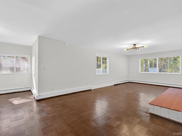 2625 Gregory Street, Yorktown Heights NY 10598