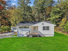 2625 Gregory Street, Yorktown Heights NY 10598