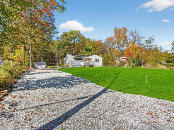 2625 Gregory Street, Yorktown Heights NY 10598