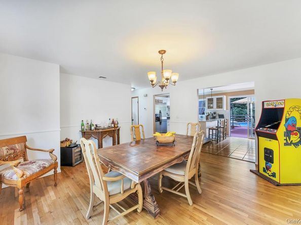 46 -4 Oak Street A, Centereach NY 11720