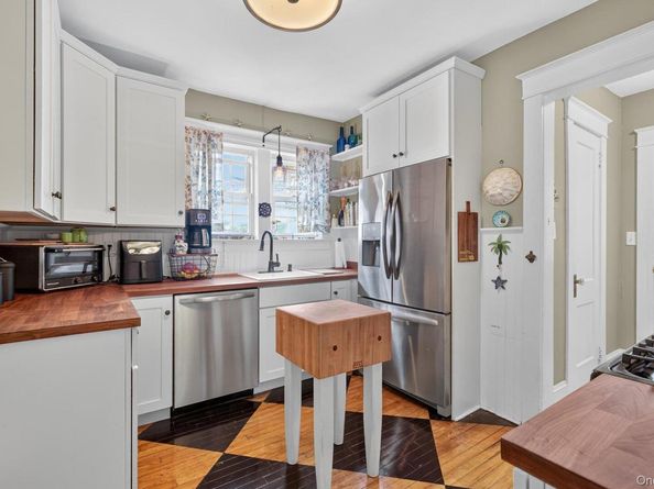 7 Ransom Avenue, Sea Cliff NY 11579
