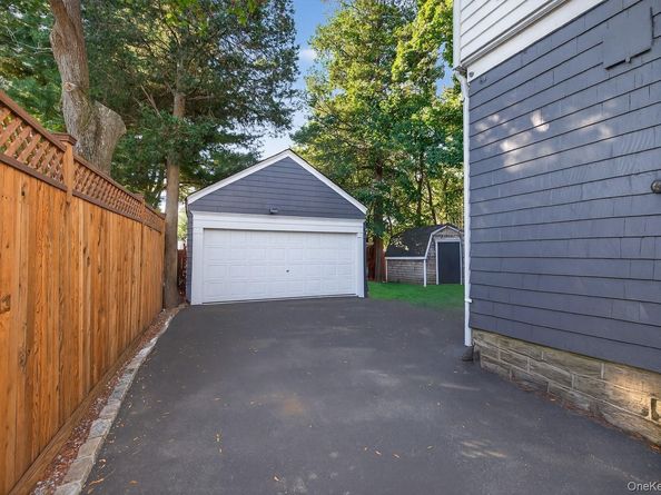 7 Ransom Avenue, Sea Cliff NY 11579