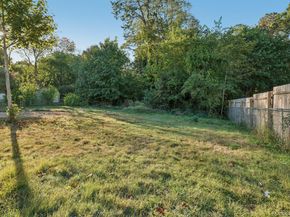 10 Ehler Street, Brentwood NY 11717