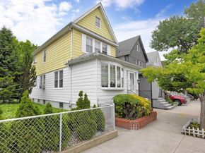 5924 59th Road, Maspeth NY 11378