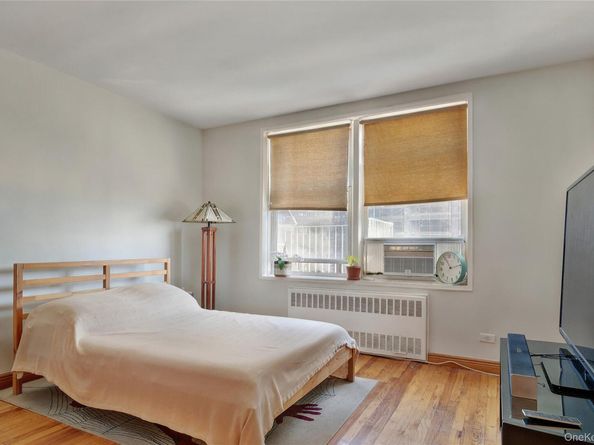 133 Beach 120 Street 2C, Rockaway Park NY 11694